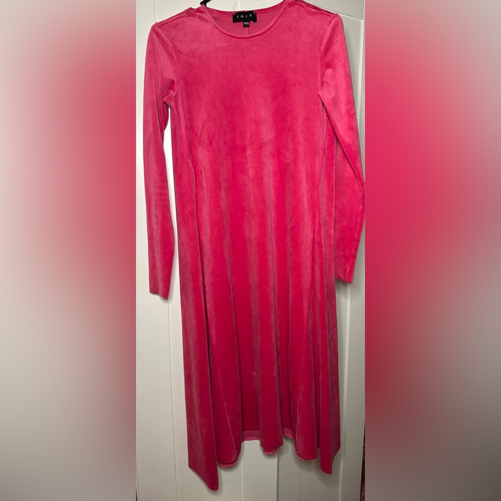 Third by cee velour wave dress (long pink velvet long sleeve dress)